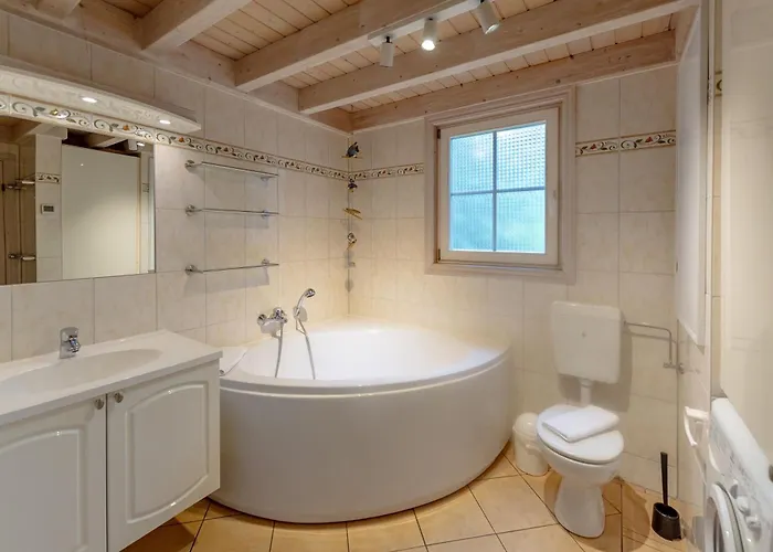 Strandpark Haus 229 * באבה